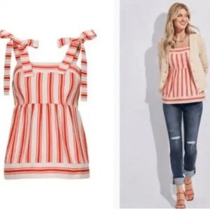 Cabi NWOT CAMI WITH REMOVABLE BOWS. S